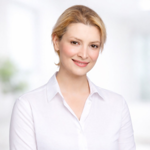 Dr Elaheh Azimi – General Practitioner at Total Health Medical Yeppoon & Cedar Park